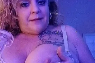 Your Secret: Step Mom (36) | I... - Image 1