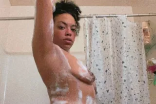 your sexy erotic fantasy await... - Image 4