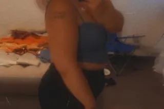 wet ass pussy with head game o... - Image 2