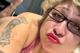 Tuesday at your place - 40 - Image 1