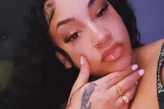 sexy latina trying to fund col... - Image 1