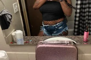 safe pretty sexy and indenpend... - Image 3